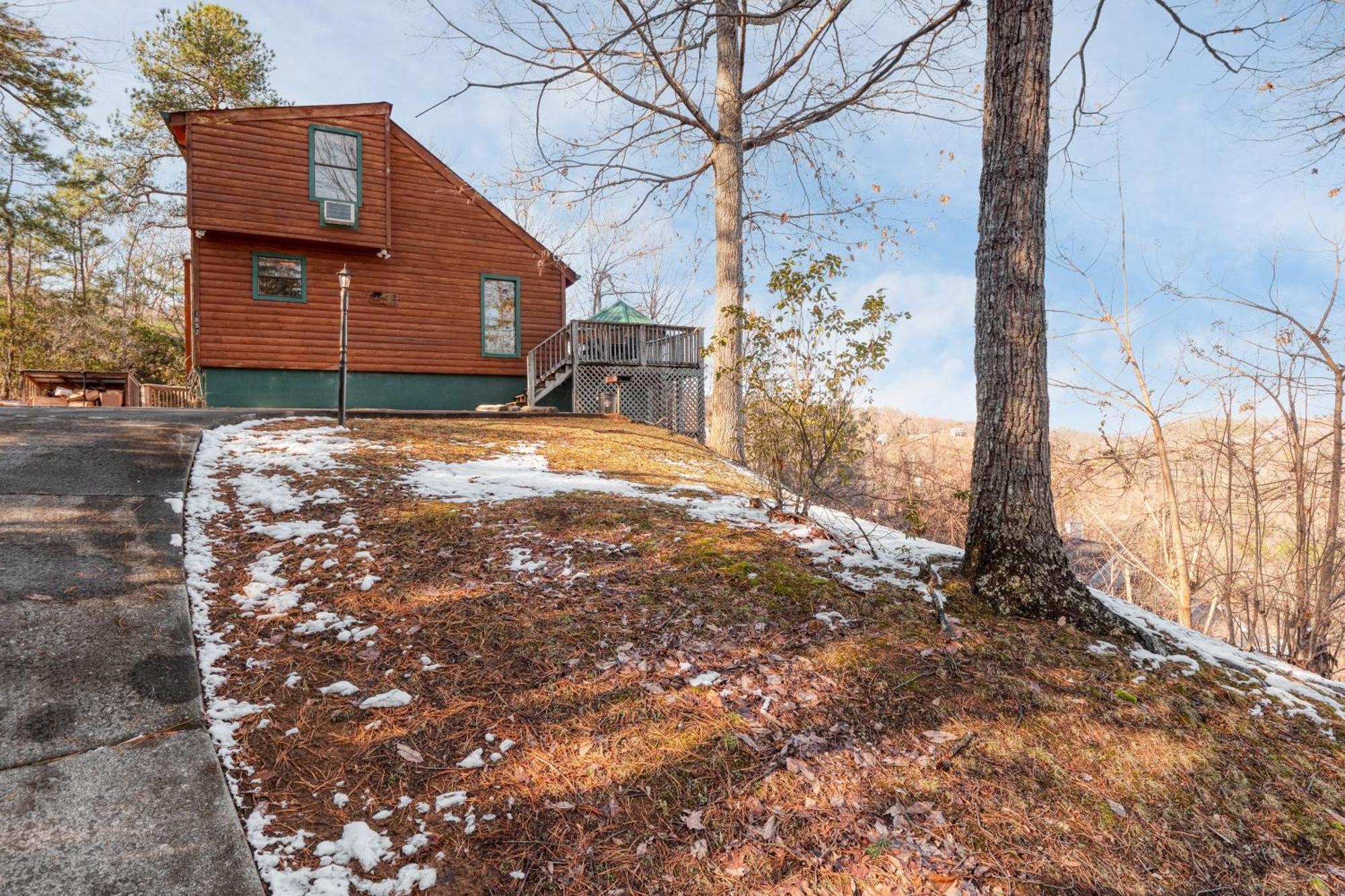Fontana By Avantstay Gorgeous Mountain Cabin W Views Hot Tub Game Room Гатлинбург Экстерьер фото