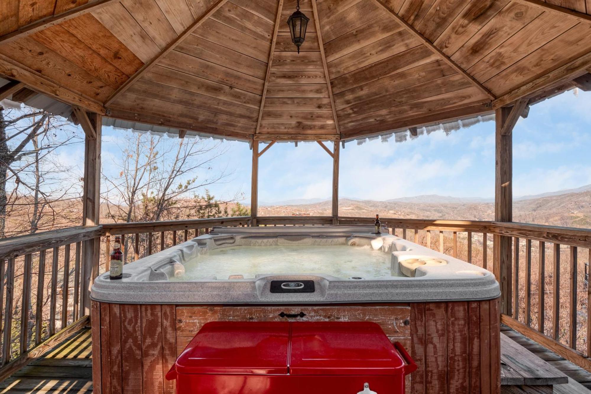Fontana By Avantstay Gorgeous Mountain Cabin W Views Hot Tub Game Room Гатлинбург Экстерьер фото