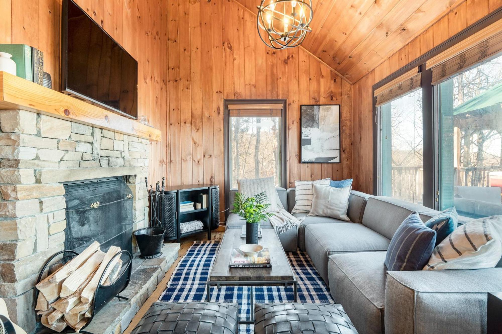 Fontana By Avantstay Gorgeous Mountain Cabin W Views Hot Tub Game Room Гатлинбург Экстерьер фото